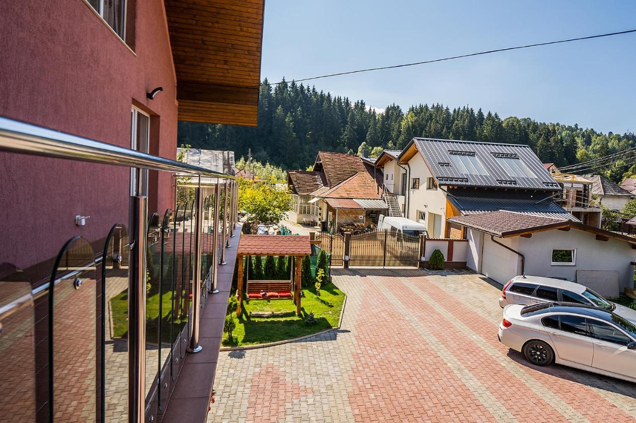 Vila Mery Moisei Exteriér fotografie